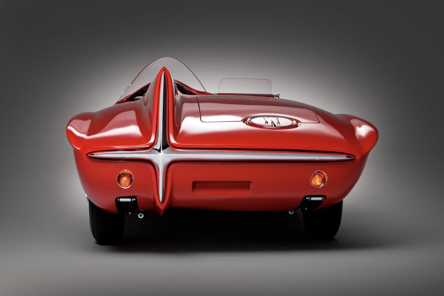  Plymouth XNR Concept 1960 года  (фото 9 из 42)